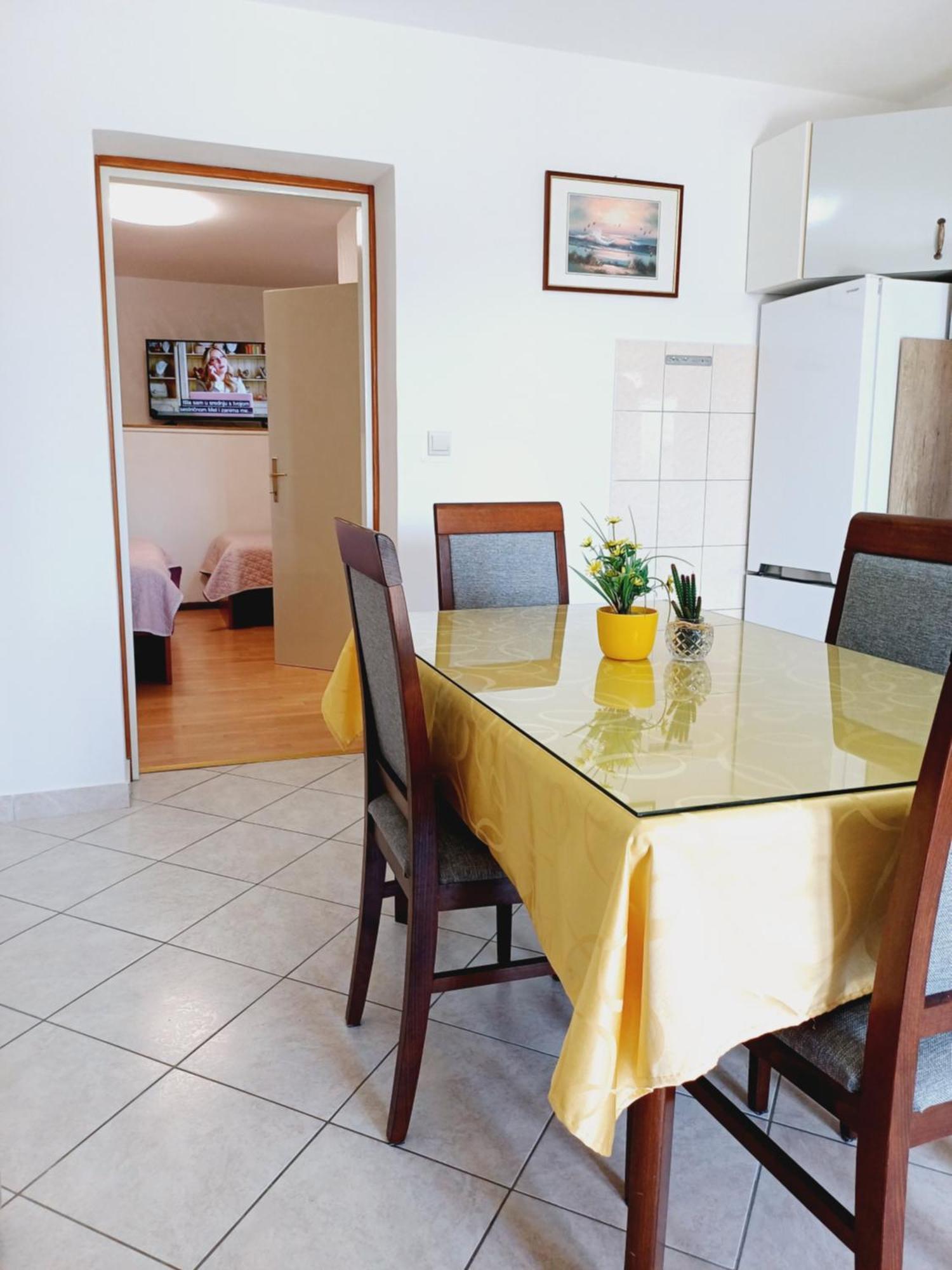 Apartments Jure Miljak Подстрана Екстериор снимка