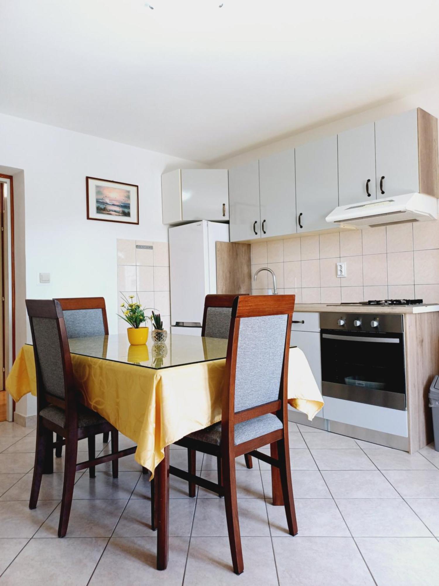 Apartments Jure Miljak Подстрана Екстериор снимка